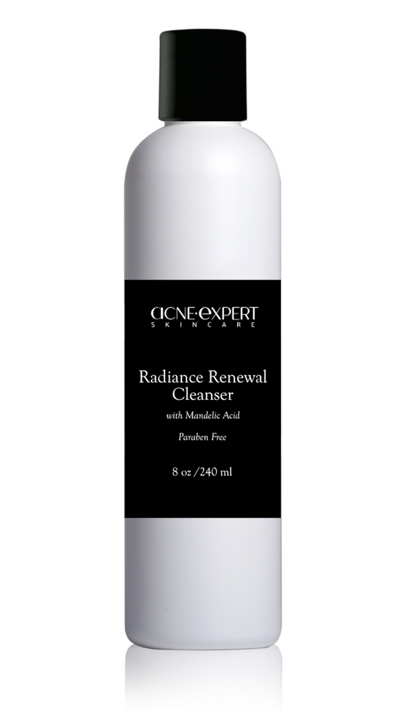 A gentle mandelic-acid cleanser that purifies pores, smooths texture, and restores radiance without stripping. Enriched with green tea, grapeseed, and yucca extracts, this antioxidant-rich formula supports skin renewal and balance for a brighter, more youthful complexion.