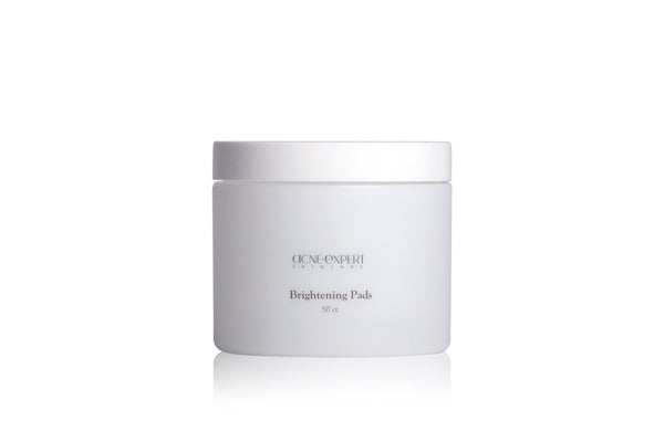 The Brightening Pads will help deliver rapid results. This triple-layer gauze pad uses threading technology to gently remove dead skin while the AHA chemical exfoliant deeply penetrates the pores to help lift pigment causing dark spots and reveal brighter skin.